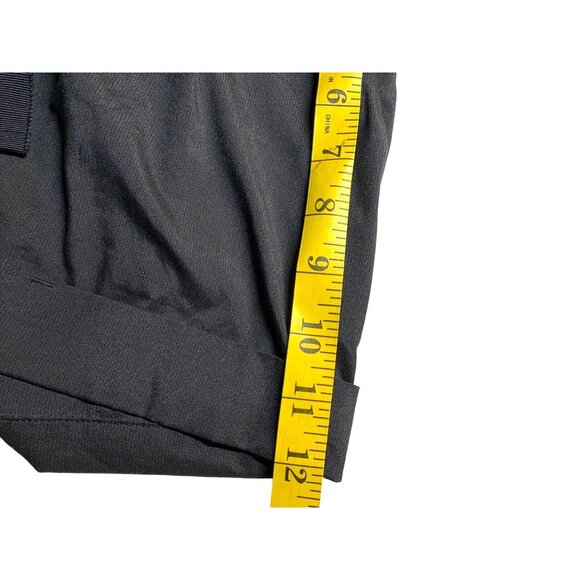 Lululemon High Waisted Rise Women 8 Cuffed Shorts Athleisure Utility - Picture 6 of 7